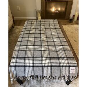 NEW Large Pure Nature 100% Wool Tartan Plaid Blanket‎ Gray, Black, Ivory 57”x67”